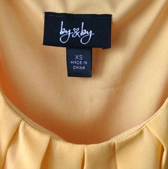 💛 NWT yellow sleeveless dress - Picture 2 of 4